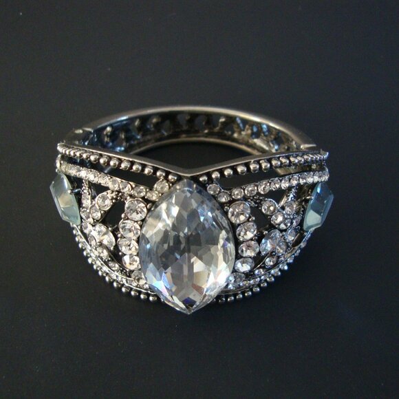 Vintage Silver Tone Clear Crystal Gemstone Hinged Cuff Bracelet - Picture 2 of 6